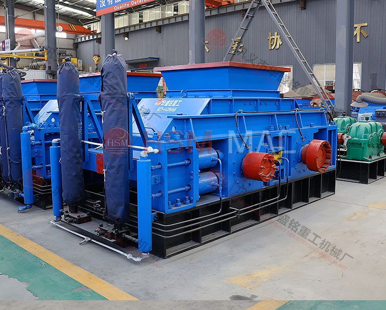 Fine crushing sand making machine